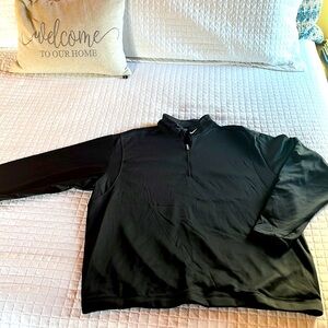 Men’s black Nike XL golf Therma-Fit pullover